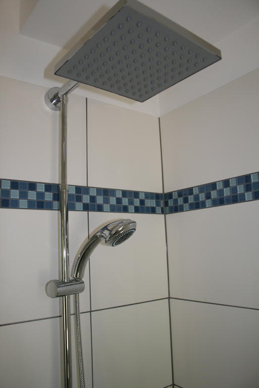 אמרסדורף אן דר דונאו Gaestehaus Egger חדר תמונה