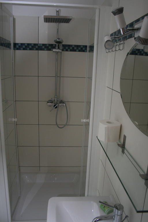 אמרסדורף אן דר דונאו Gaestehaus Egger מראה חיצוני תמונה